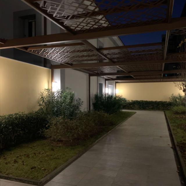 Apartment Downtown Florence, Moderno Con Giardino Экстерьер фото